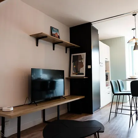 Duplex T3 Moderne Et Lumineux 昂热